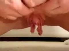 When the twat is hairless, bacon undresses to reveal limp lips like these.